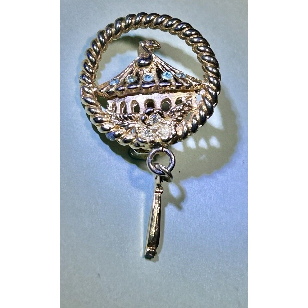 Pagoda pin or Brooch Chinese themed Jewelry